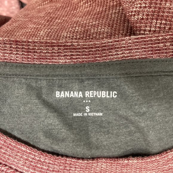 Mens Lot of 2 Lightweight Sweaters: A/X Blue & Banana Rep Red Wine Size Small - Picture 9 of 10